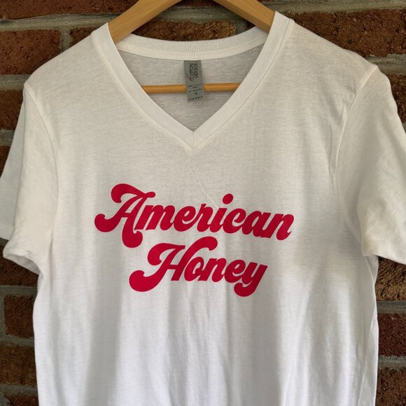 American Honey T-shirt * Small * V-Neck * Red / White - Picture 3 of 9